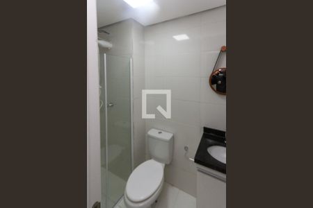 Banheiro de kitnet/studio à venda com 1 quarto, 24m² em Jardim Independência, São Paulo