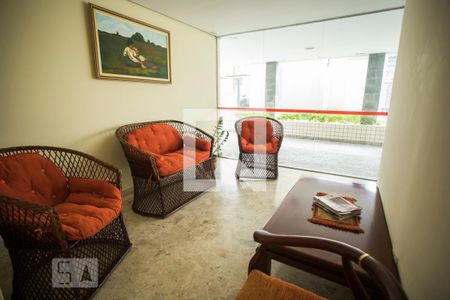 Apartamento à venda com 48m², 2 quartos e 1 vaga Apartamento à venda com 48m², 2 quartos e 1 vagaHall Social