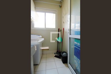 Apartamento à venda com 68m², 2 quartos e 2 vagas Apartamento à venda com 68m², 2 quartos e 2 vagasÁrea de Serviço