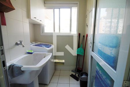 Apartamento à venda com 68m², 2 quartos e 2 vagas Apartamento à venda com 68m², 2 quartos e 2 vagasÁrea de Serviço