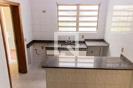 Casa à venda com 180m², 3 quartos e 3 vagasCozinha