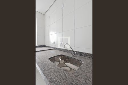 Apartamento para alugar com 56m², 2 quartos e 1 vaga Apartamento para alugar com 56m², 2 quartos e 1 vagaCozinha e Área de Serviço