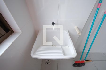 Apartamento para alugar com 55m², 2 quartos e 1 vaga Apartamento para alugar com 55m², 2 quartos e 1 vagaCozinha e Área de Serviço