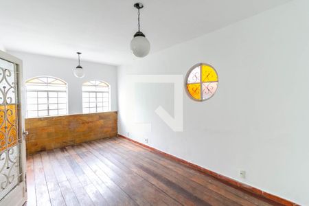 Sala de casa para alugar com 5 quartos, 250m² em Dom Bosco, Belo Horizonte