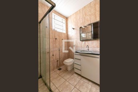 Casa para alugar com 250m², 5 quartos e 2 vagasBanheiro Social