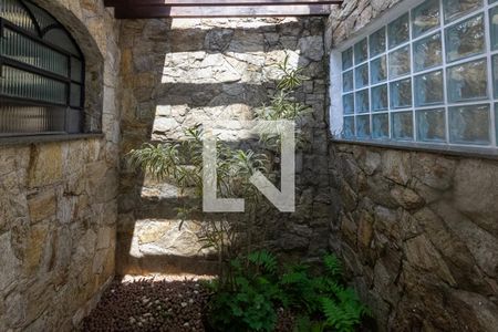 Casa à venda com 130m², 3 quartos e 2 vagasQuintal