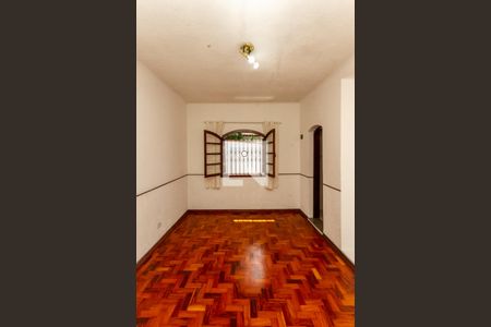 Casa à venda com 130m², 3 quartos e 2 vagasQuarto 02