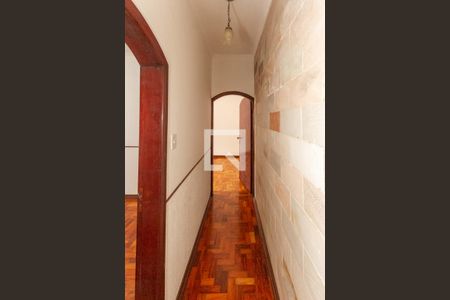 Corredor de casa à venda com 3 quartos, 130m² em Vila Prudente, São Paulo