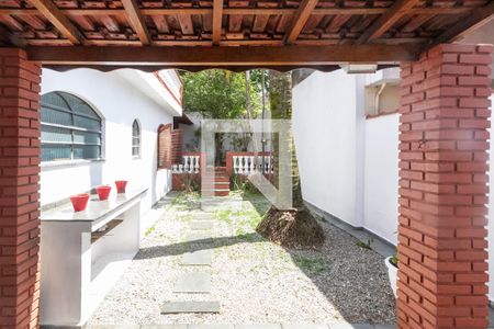 Casa à venda com 130m², 3 quartos e 2 vagasQuintal