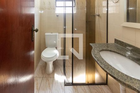 Casa à venda com 130m², 3 quartos e 2 vagasBanheiro de serviço