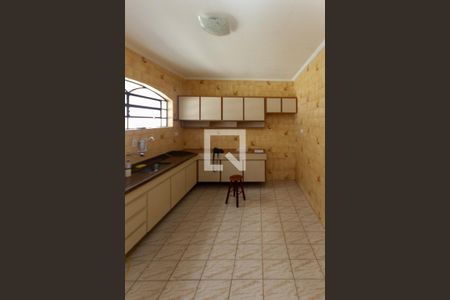 Casa à venda com 130m², 3 quartos e 2 vagasCozinha