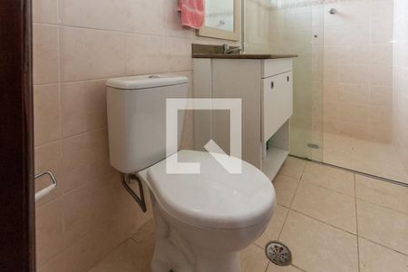 Casa à venda com 130m², 3 quartos e 2 vagasBanheiro