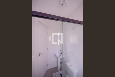 Casa para alugar com 70m², 2 quartos e sem vaga Casa para alugar com 70m², 2 quartos e sem vagaBanheiro