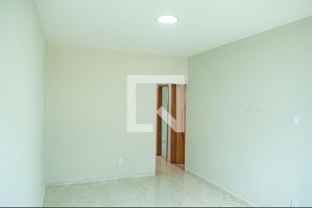 sala de casa para alugar com 2 quartos, 120m² em Taquara, Rio de Janeiro