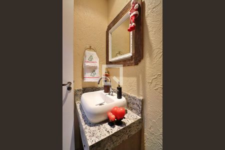 Casa à venda com 161m², 3 quartos e 4 vagasLavabo