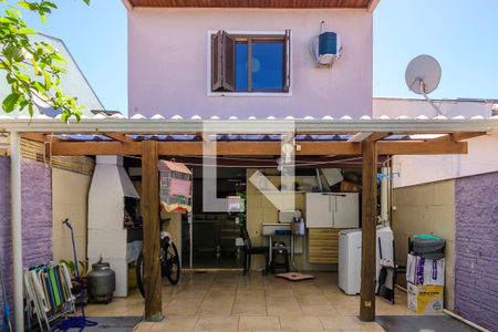 Casa à venda com 105m², 2 quartos e 2 vagas Casa à venda com 105m², 2 quartos e 2 vagasQuintal