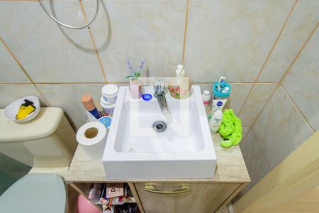 Casa à venda com 105m², 2 quartos e 2 vagas Casa à venda com 105m², 2 quartos e 2 vagasBanheiro