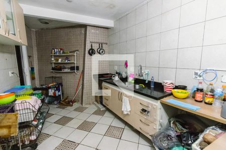 Casa à venda com 270m², 3 quartos e 2 vagasCozinha