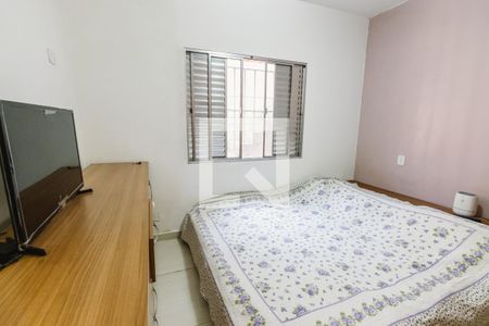 Casa à venda com 270m², 3 quartos e 2 vagasQuarto 3