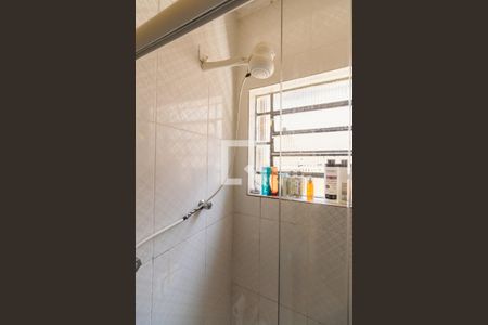 Casa à venda com 270m², 3 quartos e 2 vagasBanheiro da Suíte 1 Chuveiro