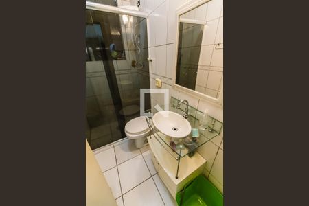 Casa à venda com 270m², 3 quartos e 2 vagasBanheiro 2