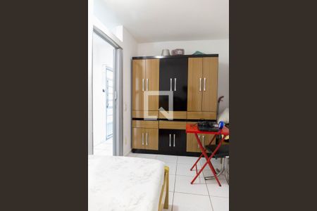 Casa à venda com 225m², 5 quartos e 1 vaga Casa à venda com 225m², 5 quartos e 1 vagaQuarto 2