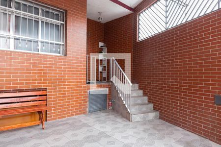 Casa à venda com 225m², 5 quartos e 1 vaga Casa à venda com 225m², 5 quartos e 1 vagaGaragem