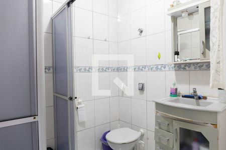 Casa à venda com 225m², 5 quartos e 1 vaga Casa à venda com 225m², 5 quartos e 1 vagaBanheiro