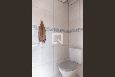 Casa à venda com 225m², 5 quartos e 1 vaga Casa à venda com 225m², 5 quartos e 1 vagaLavabo Churrasqueira