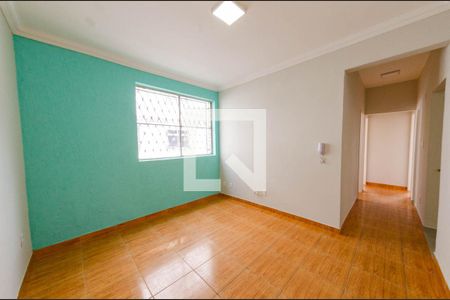 Sala de apartamento à venda com 3 quartos, 75m² em João Pinheiro, Belo Horizonte