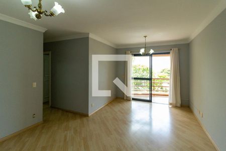 Apartamento à venda com 108m², 4 quartos e 2 vagas Apartamento à venda com 108m², 4 quartos e 2 vagasSala