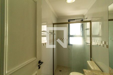 Apartamento à venda com 108m², 4 quartos e 2 vagas Apartamento à venda com 108m², 4 quartos e 2 vagasBanheiro