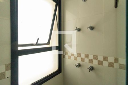 Apartamento à venda com 108m², 4 quartos e 2 vagas Apartamento à venda com 108m², 4 quartos e 2 vagasBanheiro