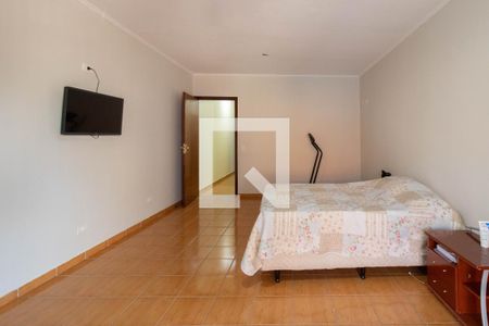 Suíte de casa à venda com 3 quartos, 214m² em Residencial Cerconi, Guarulhos
