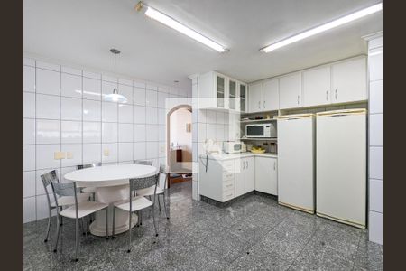 Apartamento à venda com 260m², 4 quartos e 3 vagas