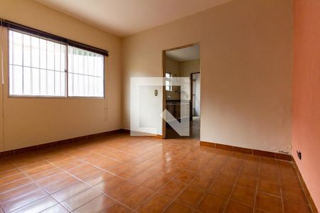 Casa à venda com 300m², 4 quartos e 2 vagasCopa