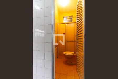 Casa à venda com 300m², 4 quartos e 2 vagasBanheiro de serviço