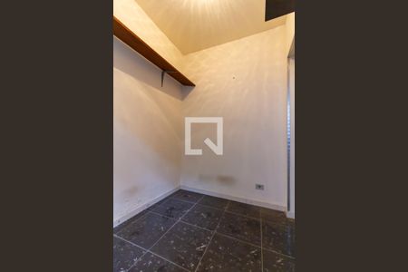 Casa à venda com 300m², 4 quartos e 2 vagasQuarto de Serviço