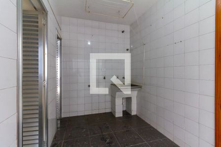 Casa à venda com 300m², 4 quartos e 2 vagasÁrea de Serviço