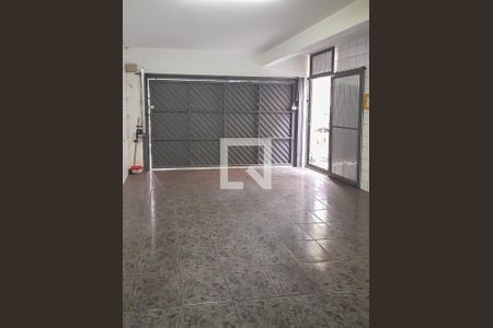 Casa à venda com 300m², 4 quartos e 2 vagasGaragem