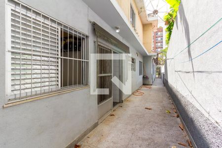 Casa à venda com 300m², 4 quartos e 2 vagasQuintal Lateral