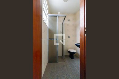 Casa à venda com 300m², 4 quartos e 2 vagasBanheiro do Salão de Festas