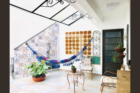 Casa à venda com 300m², 3 quartos e 3 vagas