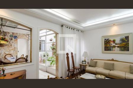 Casa à venda com 300m², 3 quartos e 3 vagas