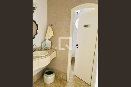 Casa à venda com 300m², 3 quartos e 3 vagas