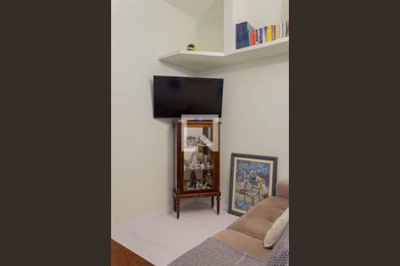 Sala de TV de casa à venda com 3 quartos, 300m² em Nova Petrópolis, São Bernardo do Campo