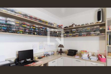 Casa à venda com 300m², 3 quartos e 3 vagas