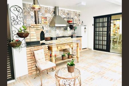 Casa à venda com 300m², 3 quartos e 3 vagas