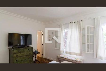 Casa à venda com 300m², 3 quartos e 3 vagas