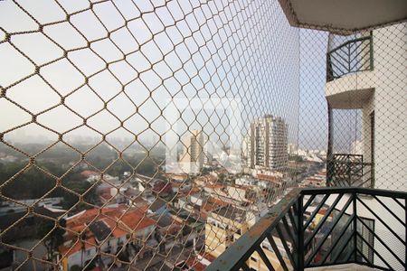 Apartamento à venda com 188m², 4 quartos e 3 vagasSacada do Quarto 4